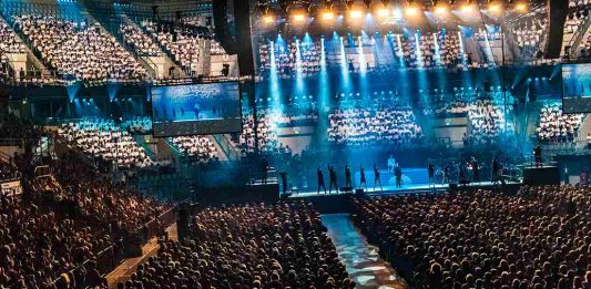 Das Pop-Oratorium MARTIN LUTHER in der SAP-Arena (Foto: Helmut Dell)