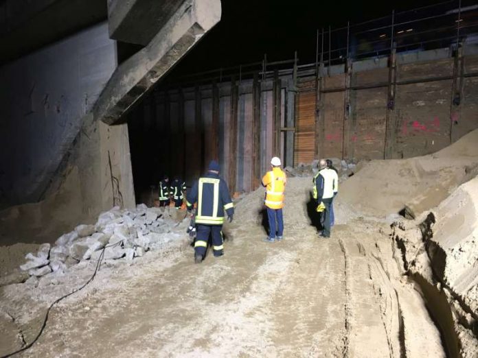 Einsatz auf einer Baustelle an der BAB 659 (Foto: Ralf Mittelbach)