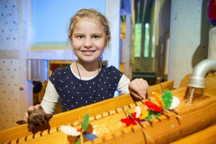 Impression Mitmach-Ausstellung „Total genial!“ (Foto: Frida & freD – Hannes Loske)