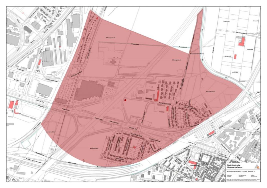 EVAKUIERUNGSGEBIET: Wenn am Sonntag, 5. März, ein Blindgänger entschärft werden muss, dürfen sich ab 10 Uhr keine Personen in Untermühl- und Dornwaldsiedlung sowie in der Kleingartenanlage westlich der Autobahn A5 aufhalten. Wann die Bewohner die in der Karte mit rot hinterlegte Zone wieder betreten können, hängt von der Dauer der Entschärfung ab. Deren Beginn ist für 14 Uhr vorgesehen. (Karte: Stadt Karlsruhe/Liegenschaftsamt)