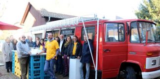 Weinheimer Stadtjugendring und Suchtberatung touren jetzt mit einem „Alkoholfreien Feuerwehrauto“ an Schulen und zu Veranstaltungen (Foto: Stadtverwaltung)