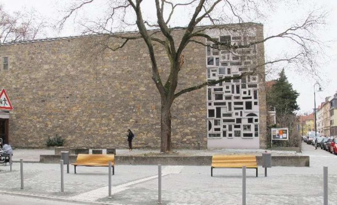 Die Umgestaltung der Liebfrauenstraße an der Kreuzung mit der Schuknechtstraße ist abgeschlossen. (Foto: Wissenschaftsstadt Darmstadt/ Stadtplanungsamt)