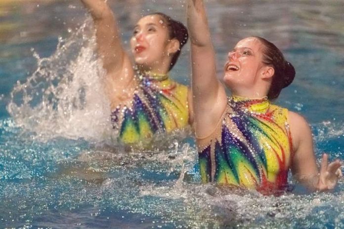 Synchronschwimmen (Foto: Paul Needham) Synchronschwimmen (Foto: Paul Needham)