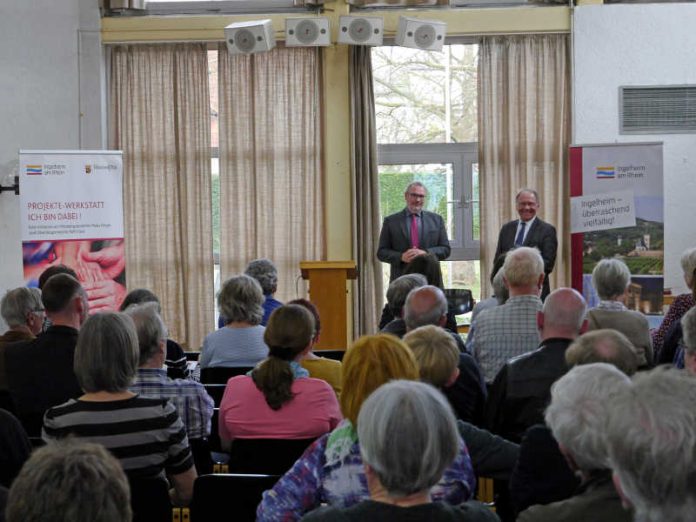 OB Ralf Claus und Bernhard Nacke stellen im St. Kilianhaus die Initiative 