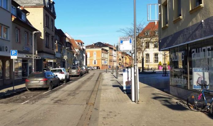 Sie stellt eine wichtige Süd-Nord-Verbindung in der Stadt Landau dar: Die Königstraße soll in den Jahren 2018 und 2019 umgebaut und modernisiert werden. (Foto: Stadt Landau in der Pfalz)