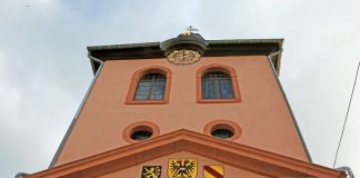 Im historischen Stadttor von Heidelsheim ist das örtliche Heimatmuseum untergebracht. (Foto: Fotofreunde Heidelsheim)