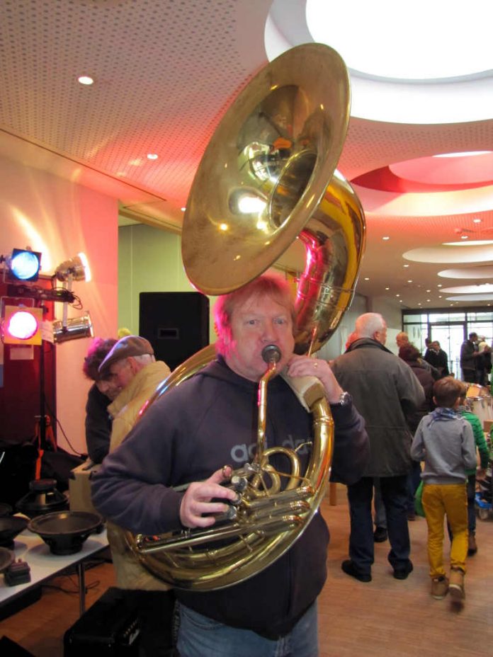 Frühlings-Musikerflohmarkt