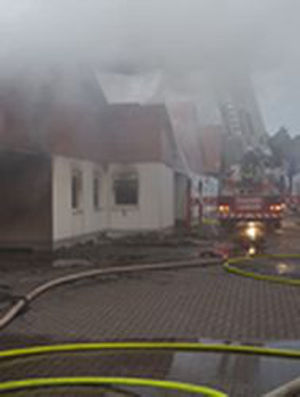 Brennendes Haus (Foto: Polizei RLP)