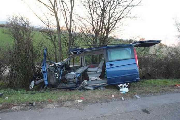 Totalschaden nach schwerem Unfall