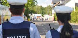 Polizisten (Foto: MdI RLP / Polizei)