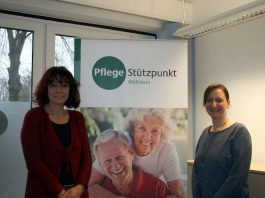 Sonja Hill (r.) und Sabine Theis vom Pflegestützpunkt Wörrstadt-Wöllstein (Foto: Kreisverwaltung Alzey-Worms / Andrea Maurer)