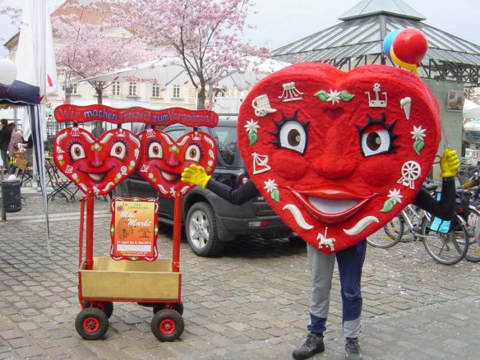 Landauer Maimarkt 2017 Foto: Büro für Tourismus
