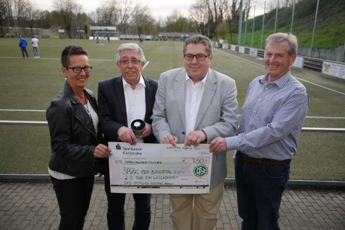 Beate Raab, Jürgen Blaser, Helmut Sickmüller und Johannes Kolmer von der SpVgg Baiertal (Foto: H+B Pressebild Pfeifer Helmut + Jan A. Pfeifer)