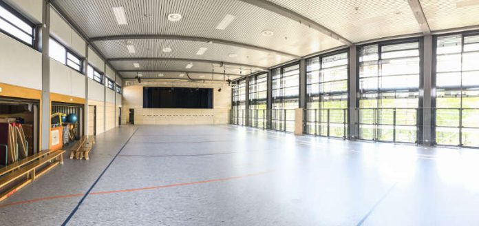 Die saniert Mehrzweckhalle Hohensachsen (Foto: Stadtverwaltung Weinheim)