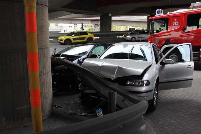 Verkehrsunfall auf der Rheinuferstraße