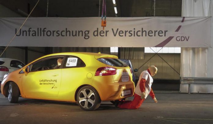 Fußgängerunfälle - Schwere Verletzungen selbst bei Parkmanövern (Foto: GDV)