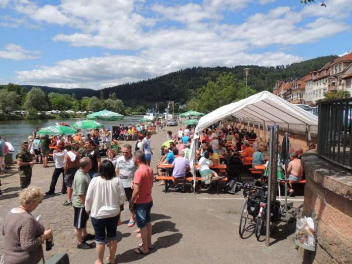 Lebendiger Neckar (Foto: Stadt Eberbach Kultur-Tourismus-Stadtinformation) Lebendiger Neckar (Foto: Stadt Eberbach Kultur-Tourismus-Stadtinformation)