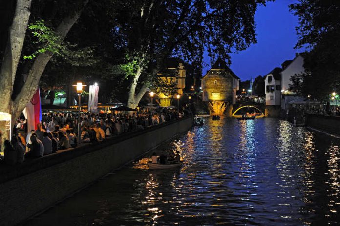.WeintestivalamMühlenteichklein Weinfestival am Mühlenteich