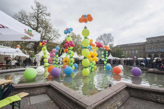 Parallel zur Eröffnung der „Heimattage 2017“ mit dem Baden-Württemberg-Tag und einem großen verkaufsoffenen Sonntag in Karlsruhe und Durlach verspricht das FEST DER SINNE nicht nur kulinarische Genüsse, sondern auch echte Heimatgefühle zu wecken. (Foto: Stadtmarketing Karlsruhe GmbH)