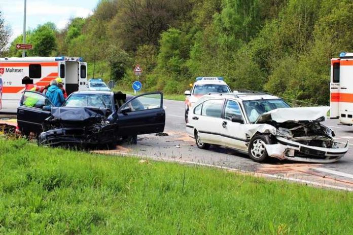 Tödlicher Verkehrsunfall Tödlicher Verkehrsunfall