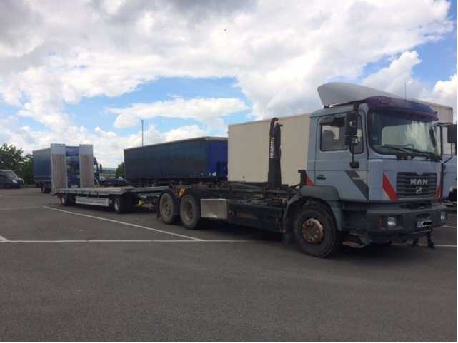 Gestohlener LKW - Wer hat gesehen wie er abgestellt wurde Gestohlener LKW - Wer hat gesehen wie er abgestellt wurde