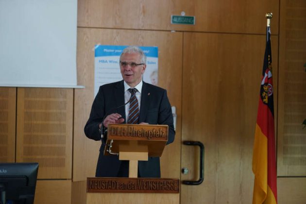 Dr. Guenter Hoos, Direktor des DLR Rheinpfalz (Foto: Holger Knecht)