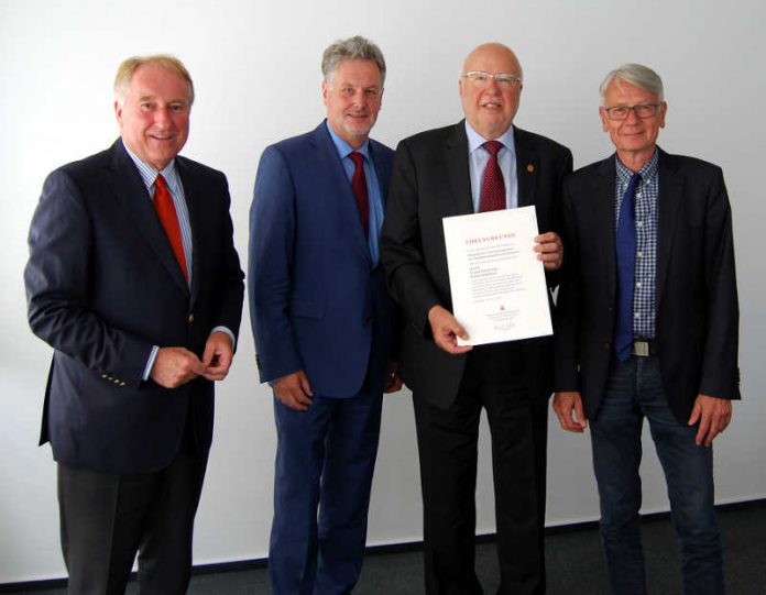 Franz Schermer 10 Jahre im Verwaltungsrat der Stadtsparkasse