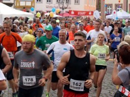 Läufer beim 10km-Lauf (Foto: Holger Knecht)