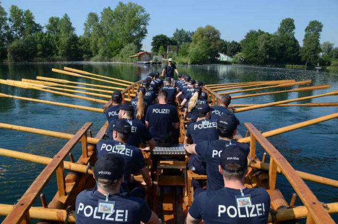 Fahrt mit der Lusoria Rheana (Foto: Bundespolizei)