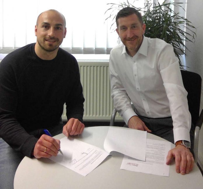 Frank Müller und TSG-Geschäftsführer Marcus Endlich (Foto: TSG Ludwigshafen-Friesenheim)