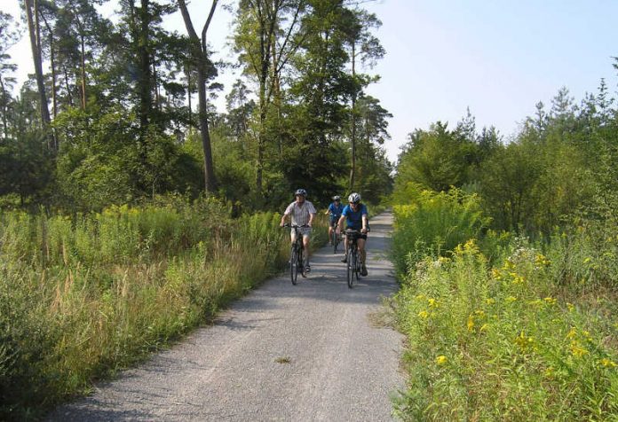 Entschleunigen und zur Ruhe kommen: Ein Aufenthalt tut Körper, Geist und Seele gut. (Foto: Landratsamt Karlsruhe) Entschleunigen und zur Ruhe kommen: Ein Aufenthalt tut Körper, Geist und Seele gut. (Foto: Landratsamt Karlsruhe)