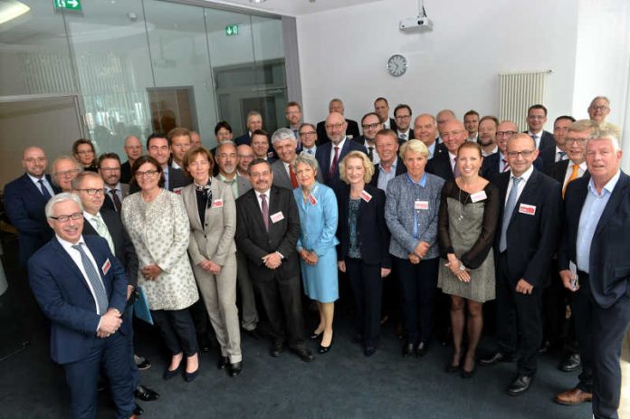 Muehlheim_Ruhr_Berlin_Konferenz_