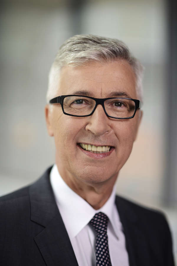 Dr. Karl Roth (Foto: Stadtwerke Karlsruhe GmbH/Uli Deck)