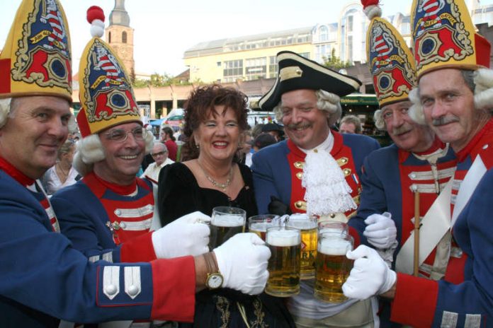 Schlabbe, Bier und Grenadier: Am Freitag und Samstag, 4. und 5. August, wird auf dem „Exe“ gefeiert. (Foto: Stadtverwaltung Pirmasens/Jan-Erik Nord)