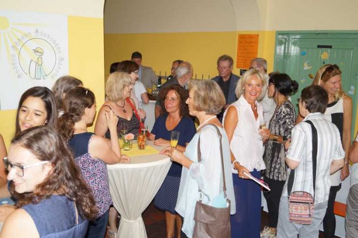 25 Jahre Feier im Foyer des Alten Schulhauses der Johann-Rupprecht-Schule