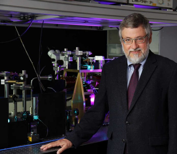 Professor Dr. Burkard Hillebrands Professor Dr. Burkard Hillebrands