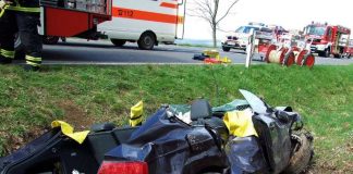 Gemeinsame Alarmierung unter 112, geübte Zusammenarbeit an der Einsatzstelle: Rettungsdienste und Feuerwehren im Neckar-Odenwald-Kreis (Foto: Feuerwehr Buchen)