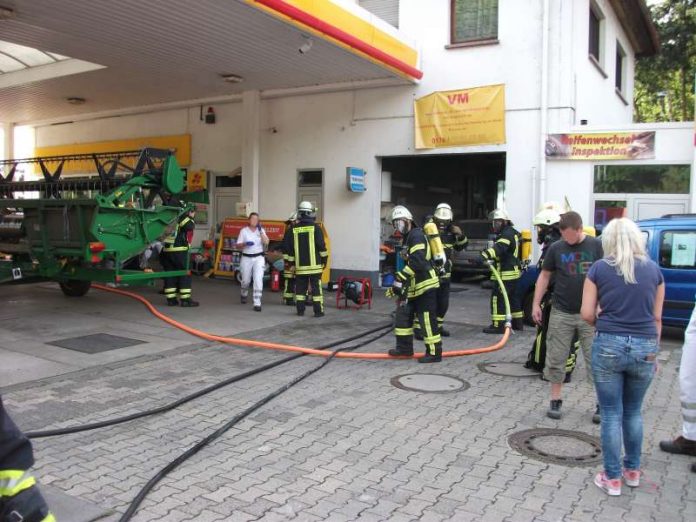 Einsatz in einer Tankstelle (Foto: Feuerwehr Bad Kreuznach)