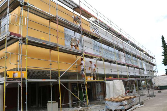 Grundschule Lützelsachsen (Foto: Stadtverwaltung Weinheim)