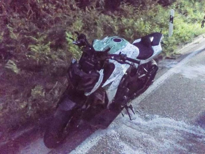 Das Unfallfahrzeug (Foto: Polizei RLP) Das Unfallfahrzeug (Foto: Polizei RLP)