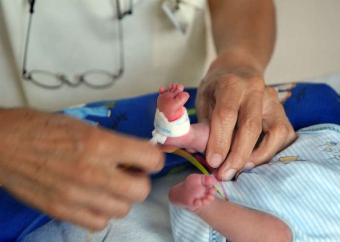 Neugeborenes (Foto: St. Dominikus Krankenhaus und Jugendhilfe gGmbH)