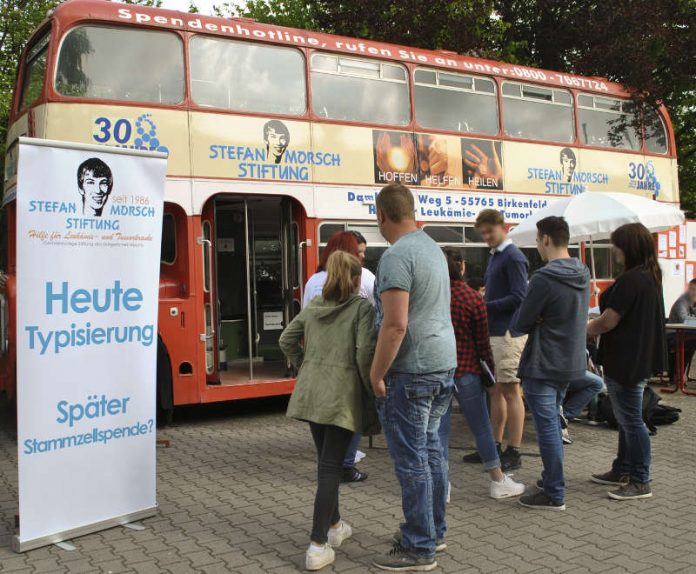 Bus der Stefan-Morsch-Stiftung (Foto: Stefan-Morsch-Stiftung)