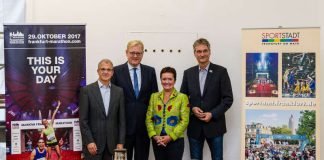 Pressekonferenz zum GreenMarathon mit Jo Schindler (Renndirektor), Markus Frank (Stadtrat), Rosemarie Heilig (Stadträtin), Hans-Georg Danner (Umweltforum Rhein-Main) (Foto: Mainova Frankfurt Marathon)