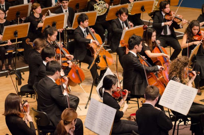 Sinfonieorchester der Musikhochschule Mannheim (Foto: MuHo) Sinfonieorchester der Musikhochschule Mannheim (Foto: MuHo)