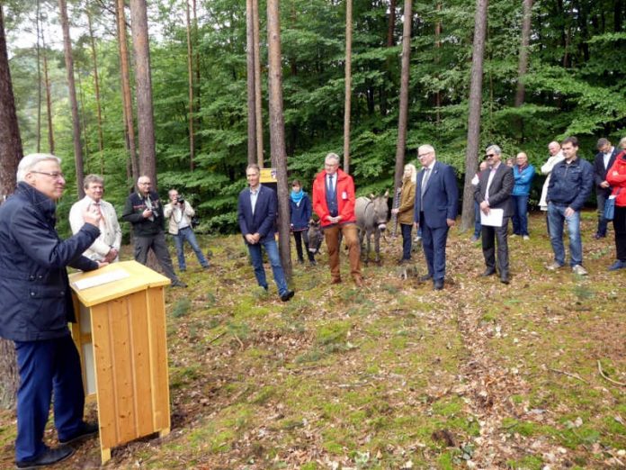 Staatssek-Dr-Thomas-Griese_Obgm-Eckhard-Vogel_BTV-Theo-Wieder_LR-Ulrich-Ihlenfeld_kl Staatssek-Dr-Thomas-Griese_