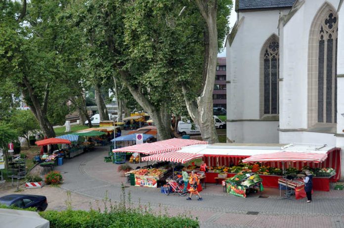 Wochenmarkt Pauluskirche