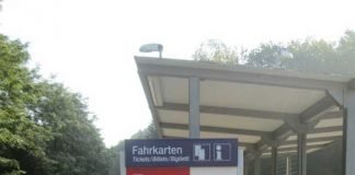 Der beschädigte Fahrkartenautomat