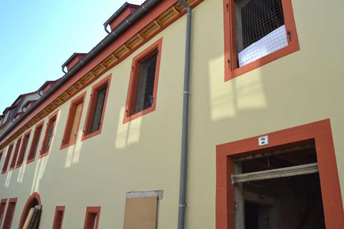 Die ältesten Zeugnisse des Gebäudes in der Salzhausgasse 2 stammen aus dem Jahr 1719. (Foto: Stadt Landau in der Pfalz) Die ältesten Zeugnisse des Gebäudes in der Salzhausgasse 2 stammen aus dem Jahr 1719. (Foto: Stadt Landau in der Pfalz)