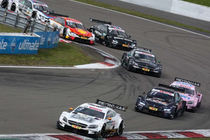 Bildunterschrift/Beschreibung: #3 Paul Di Resta, Mercedes-AMG C 63 DTM, #11 Marco Wittmann, BMW M4 DTM (Foto: Gruppe C / Hoch Zwei) Bildunterschrift/Beschreibung: #3 Paul Di Resta, Mercedes-AMG C 63 DTM, #11 Marco Wittmann, BMW M4 DTM (Foto: Gruppe C / Hoch Zwei)