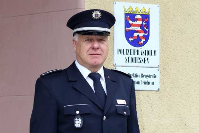 Der neue Leiter der Polizeistation Bensheim - Kriminalhauptkommissar Wilhelm Eichheimer